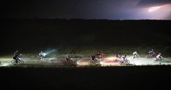 Torna la Bike Night Alpe Adria: 100 chilometri in bicicletta da Udine a Ugovizza