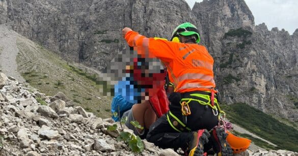 Temporale con fulmini in quota, due escursioniste soccorse sotto Forcella Urtisiel