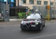 Minaccia e aggredisce i carabinieri: 39enne arrestato
