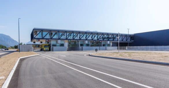 Fantoni, operativo il nuovo ingresso super tecnologico per i tir