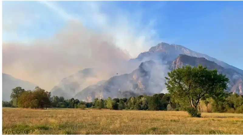 Incendio sull’Amariana, le precauzioni per la popolazione