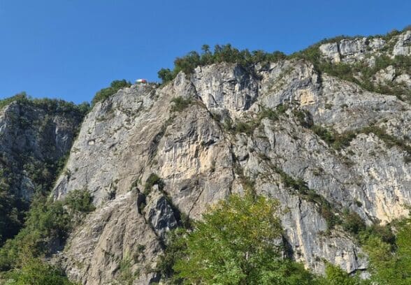 PODCAST – La ferrata della “Farina del Diavolo” di Villa Santina e Lauco verso la riapertura