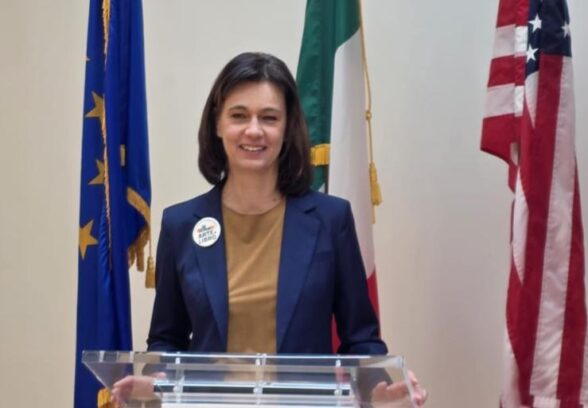 La tolmezzina Katia Mignogna racconta a New York l’esperienza di Arte e Libro