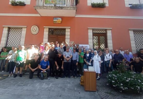 A Chiusaforte il ritorno dei volontari 50 anni dopo tra memoria, incontri e testimonianze 