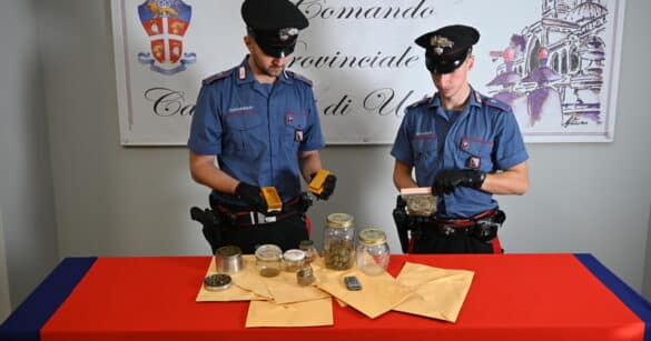 Il nervosismo al controllo tradisce lo spacciatore: sequestrati oltre 200 grammi di droga