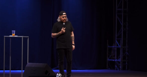 PODCAST – Eleazaro presenta a Radio Studio Nord lo spettacolo in scena lunedì 28 a Tolmezzo
