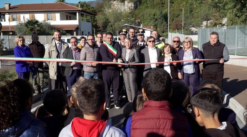 PODCAST – Inaugurata a Osoppo la nuova rotatoria tra la SR463 e la SRUD63