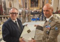 Lo Scriptorium Foroiuliense dona una Bibbia di Gutenberg alla Brigata Paracadutisti Folgore