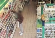 Borsa schermata per rubare 1.200 euro di cosmetici: 19enne arrestato a Città Fiera