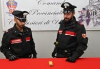 Sorpreso in bici con un etto di hashish: arrestato un diciottenne